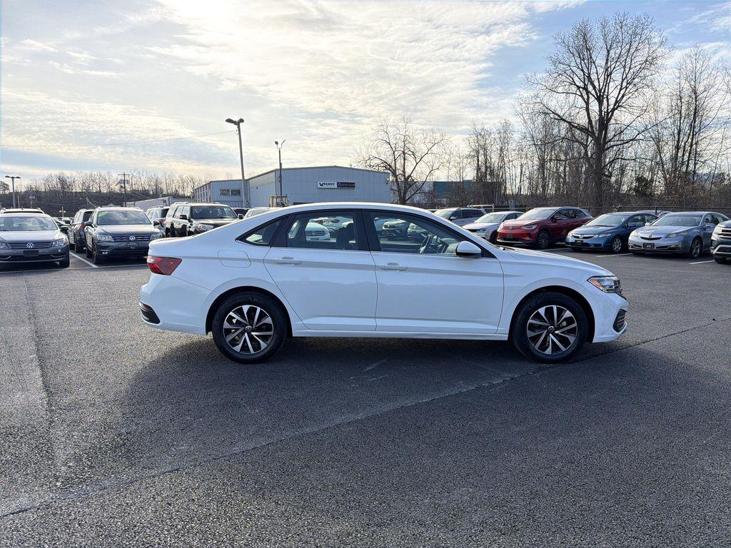 used 2024 Volkswagen Jetta car, priced at $17,995