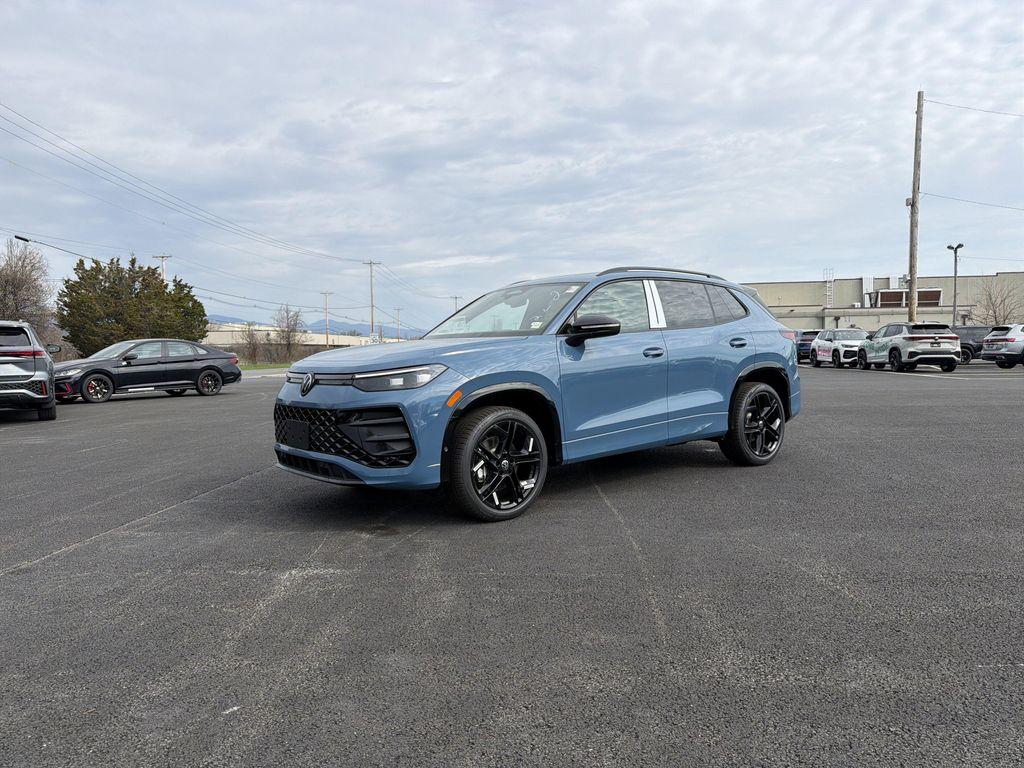 new 2026 Volkswagen Tiguan car, priced at $39,792