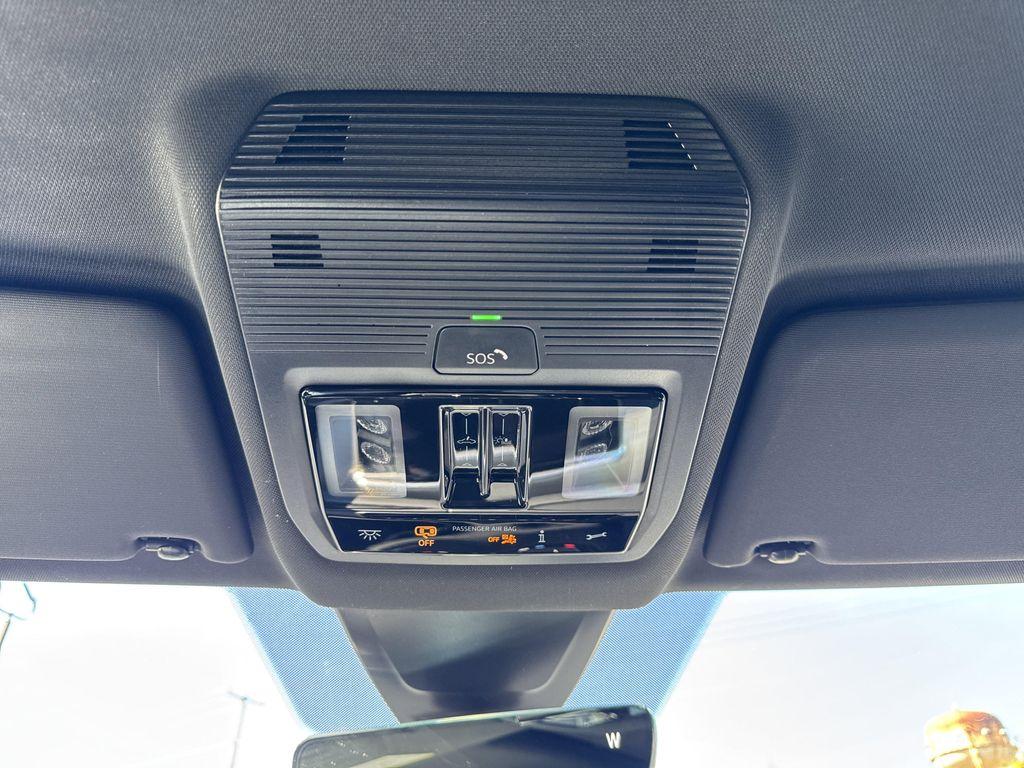 new 2026 Volkswagen Atlas Cross Sport car, priced at $44,386