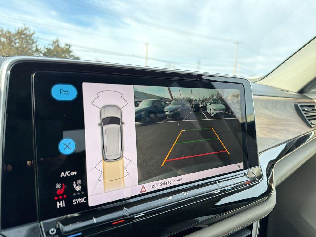 new 2026 Volkswagen Atlas car, priced at $47,174