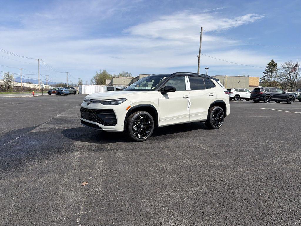 new 2026 Volkswagen Tiguan car, priced at $39,732