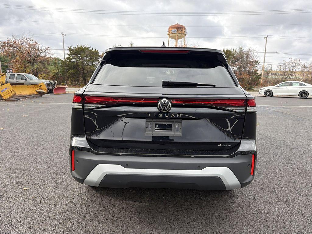 new 2026 Volkswagen Tiguan car, priced at $31,835