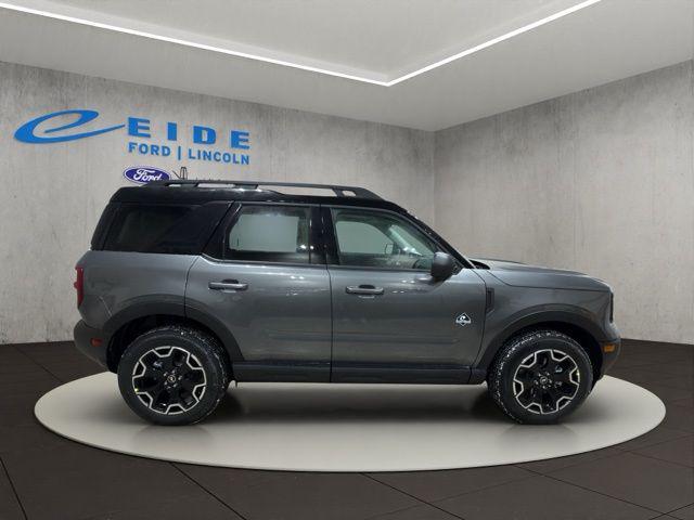 new 2025 Ford Bronco Sport car, priced at $37,352