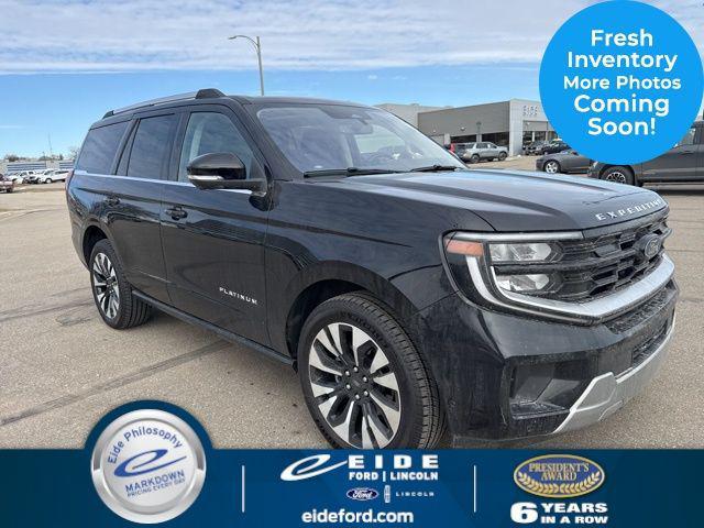 used 2025 Ford Expedition car, priced at $70,000
