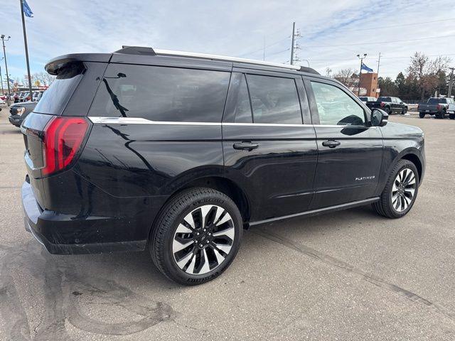used 2025 Ford Expedition car, priced at $70,000