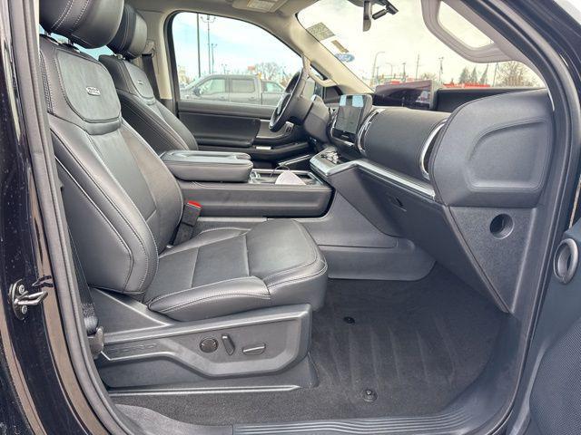 used 2025 Ford Expedition car, priced at $70,000
