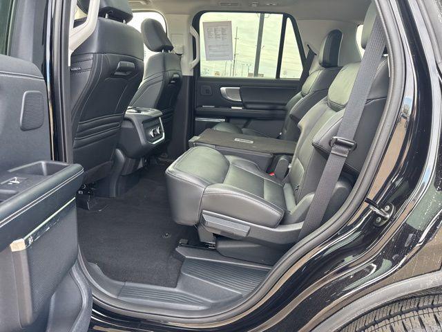 used 2025 Ford Expedition car, priced at $70,000