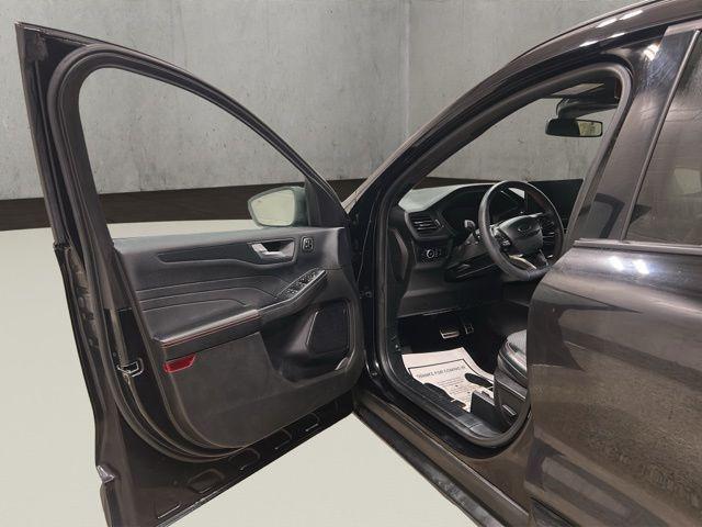 used 2023 Ford Escape car, priced at $27,000