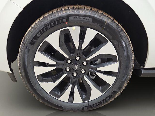 new 2026 Ford Expedition car, priced at $78,951