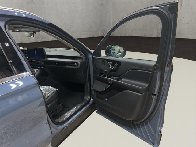 new 2026 Lincoln Aviator car, priced at $70,605