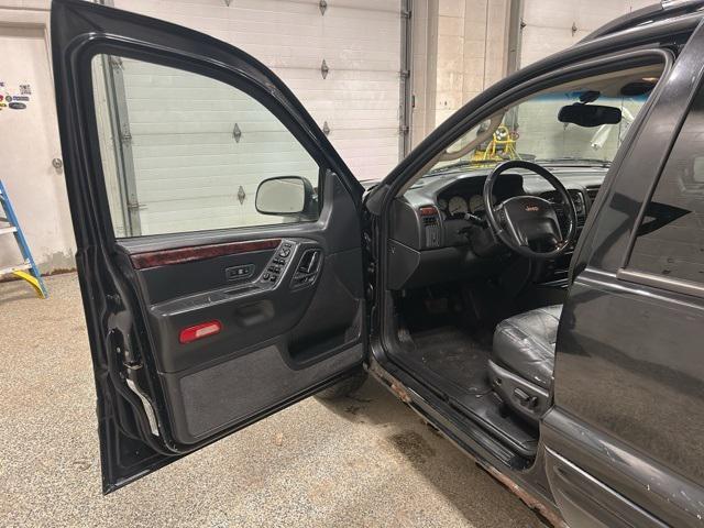 used 2003 Jeep Grand Cherokee car, priced at $3,500
