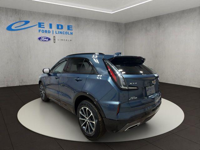 used 2025 Cadillac XT4 car, priced at $38,000