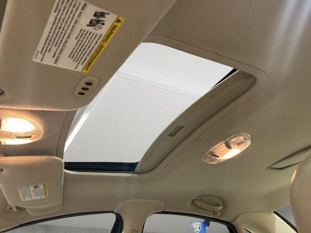 used 2005 Ford Taurus car, priced at $4,000