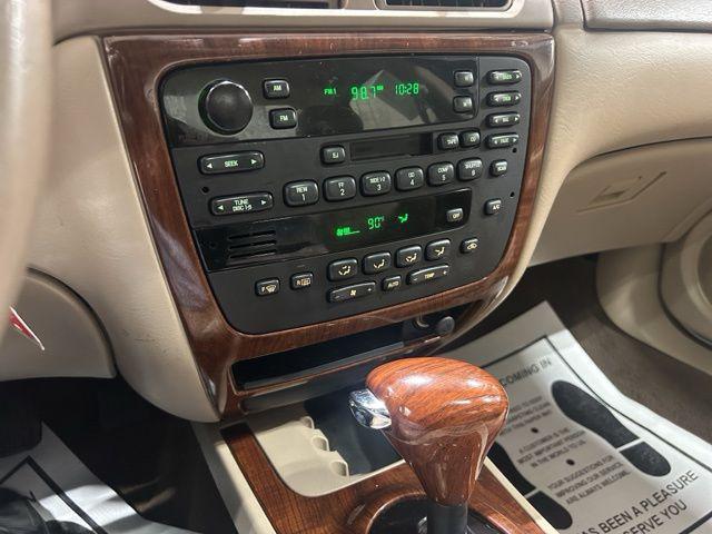 used 2005 Ford Taurus car, priced at $4,000