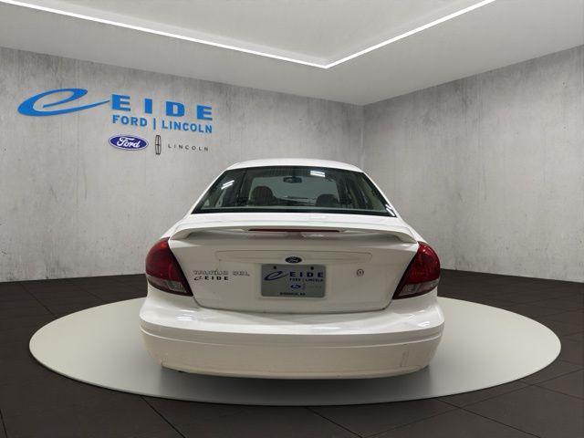 used 2005 Ford Taurus car, priced at $4,000