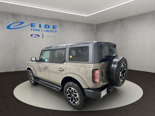 new 2025 Ford Bronco car, priced at $49,762