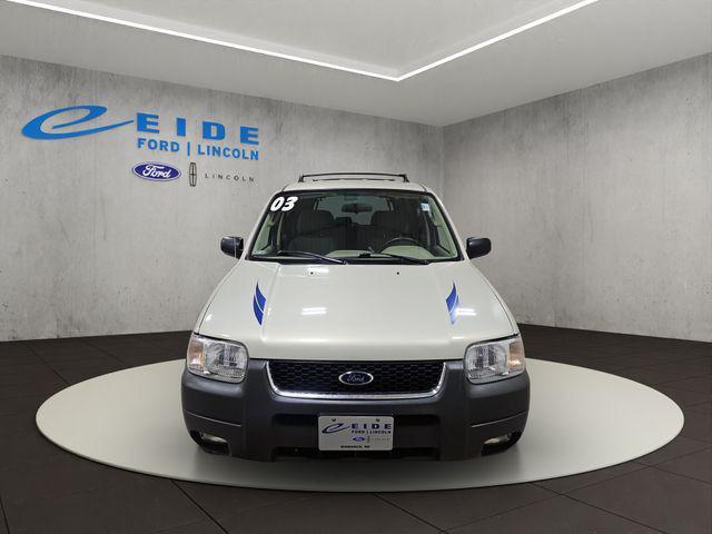used 2003 Ford Escape car, priced at $5,399