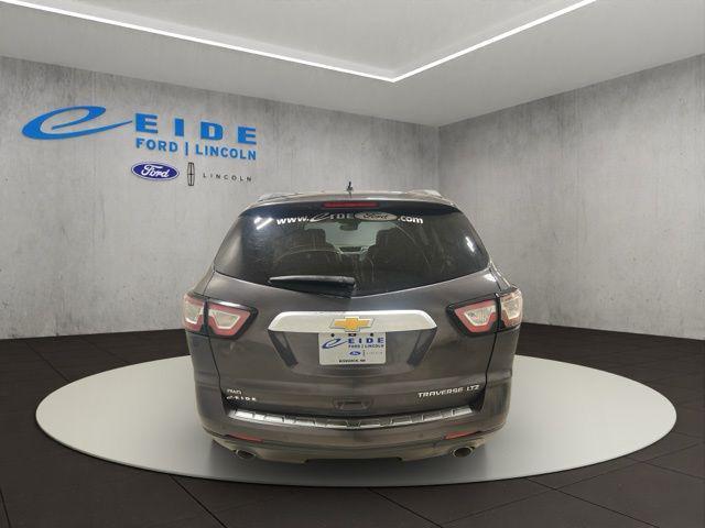 used 2014 Chevrolet Traverse car, priced at $6,000