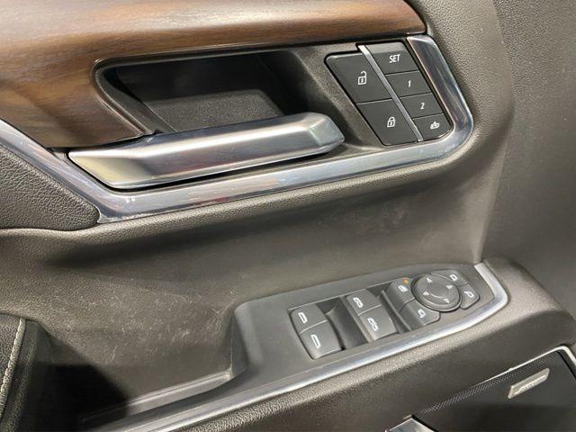 used 2024 GMC Sierra 1500 car, priced at $40,000