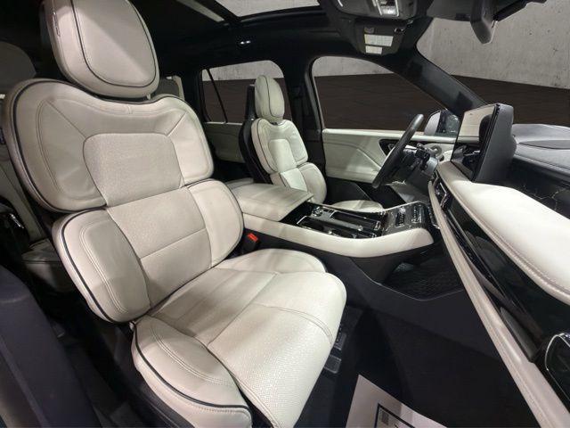 used 2025 Lincoln Aviator car, priced at $76,000