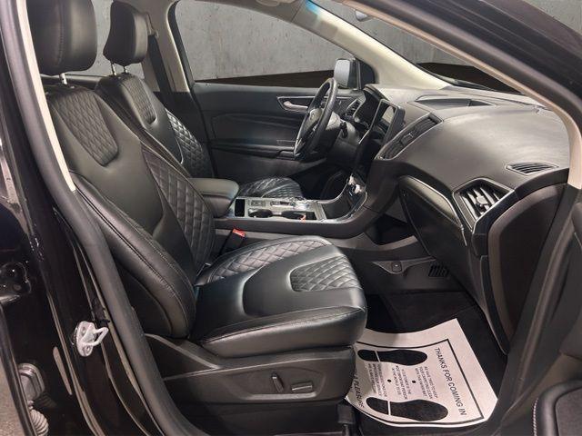 used 2023 Ford Edge car, priced at $29,000
