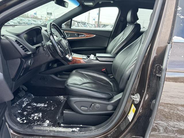 used 2019 Lincoln Nautilus car, priced at $20,000