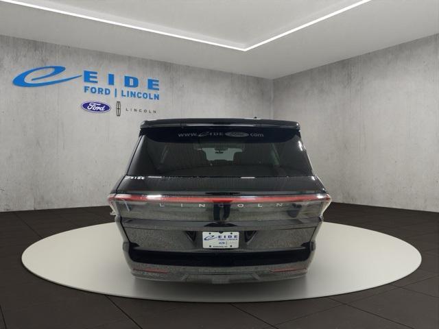 new 2025 Lincoln Navigator car, priced at $98,585