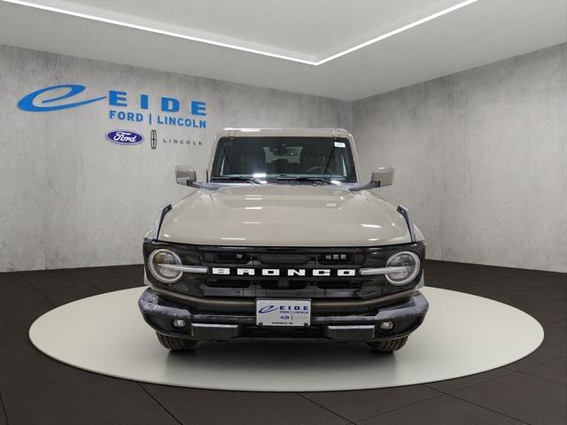 new 2025 Ford Bronco car, priced at $45,560