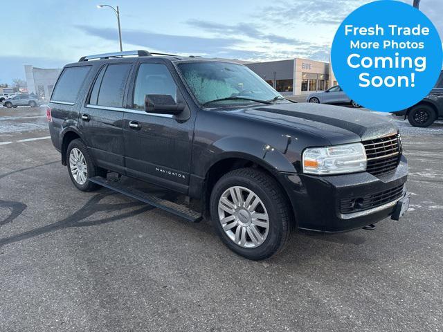 used 2012 Lincoln Navigator car, priced at $11,500