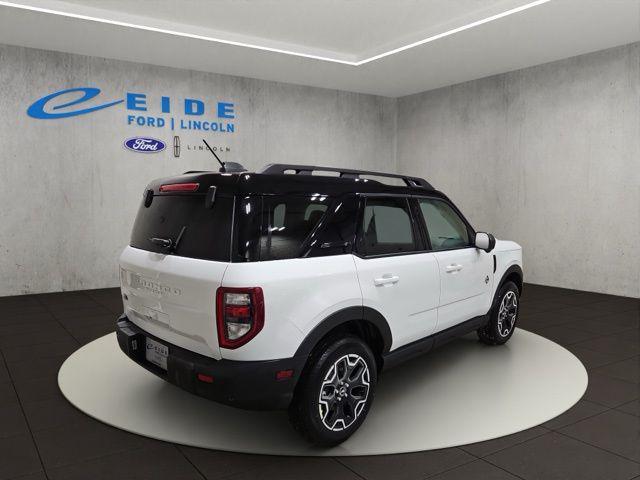 new 2025 Ford Bronco Sport car, priced at $37,352