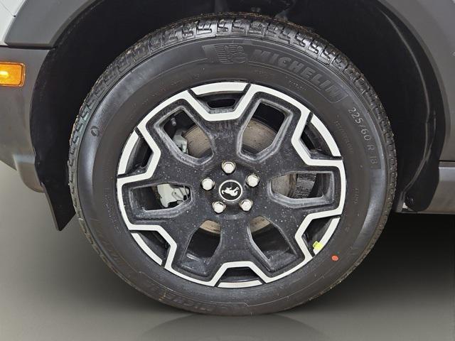 new 2025 Ford Bronco Sport car, priced at $37,852