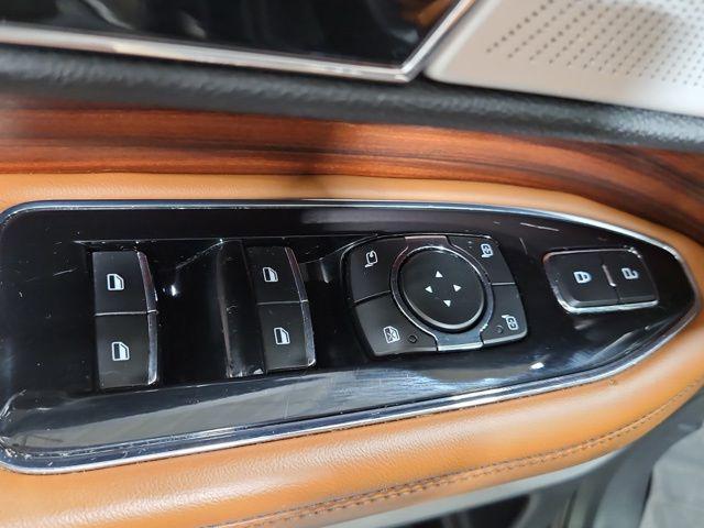used 2020 Lincoln Navigator car, priced at $35,399