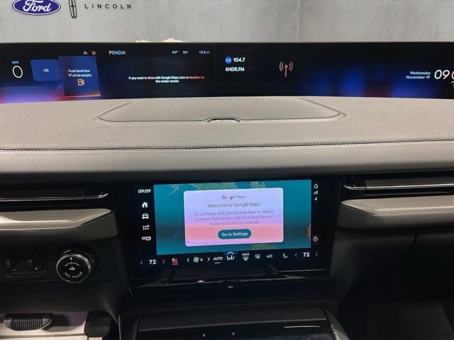 new 2025 Lincoln Navigator car, priced at $106,150