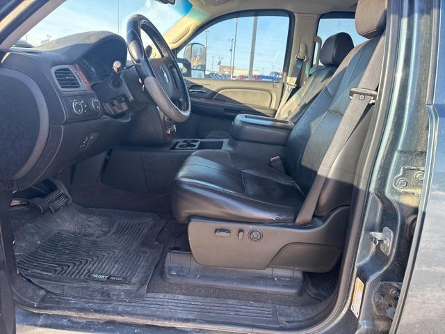 used 2008 Chevrolet Silverado 2500 car, priced at $14,000
