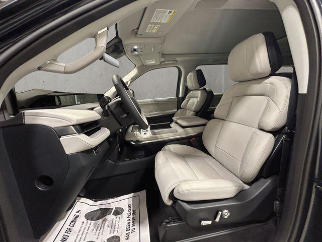 new 2026 Lincoln Navigator car, priced at $103,390