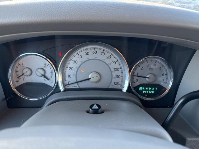 used 2009 Chrysler Aspen car, priced at $6,000