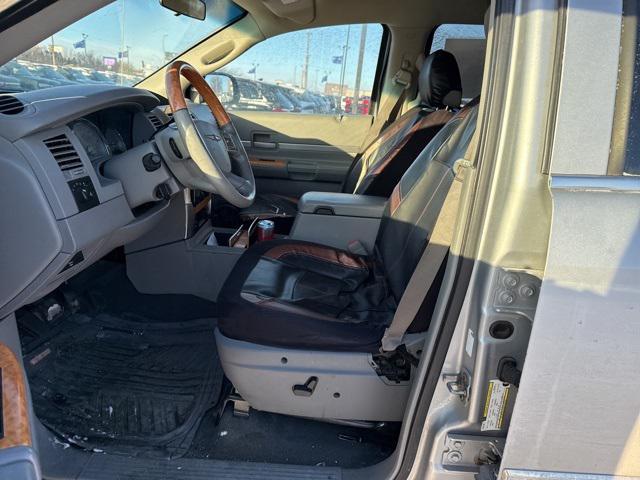 used 2009 Chrysler Aspen car, priced at $6,000