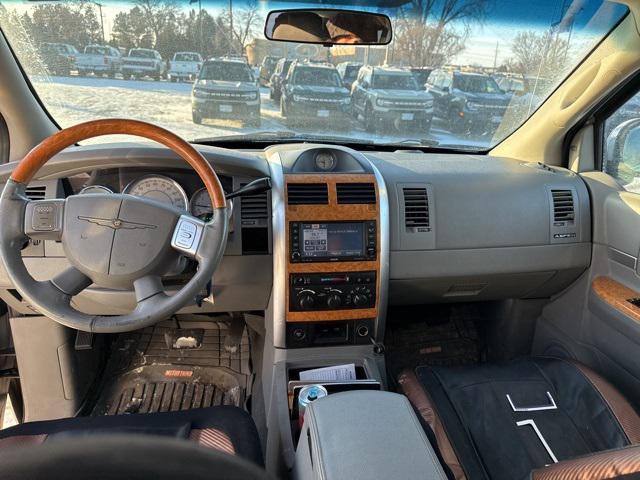 used 2009 Chrysler Aspen car, priced at $6,000