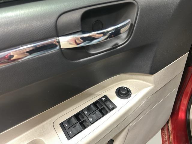 used 2006 Chrysler 300C car, priced at $5,500