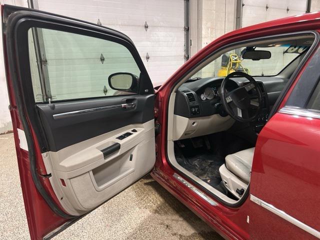 used 2006 Chrysler 300C car, priced at $5,500