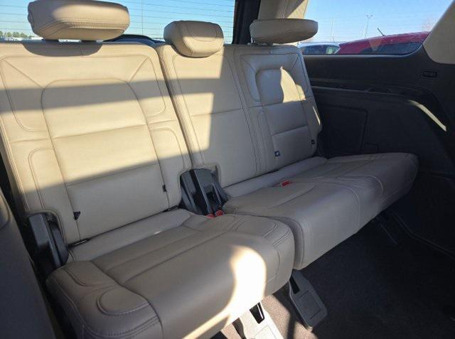 used 2024 Lincoln Navigator car, priced at $72,000