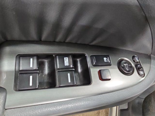 used 2005 Honda Odyssey car, priced at $3,500