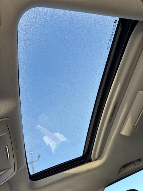 used 2017 GMC Yukon XL car, priced at $24,000