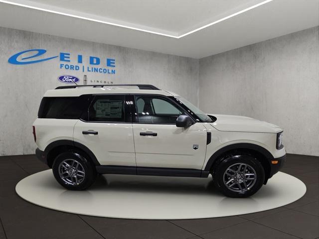 new 2025 Ford Bronco Sport car, priced at $32,476