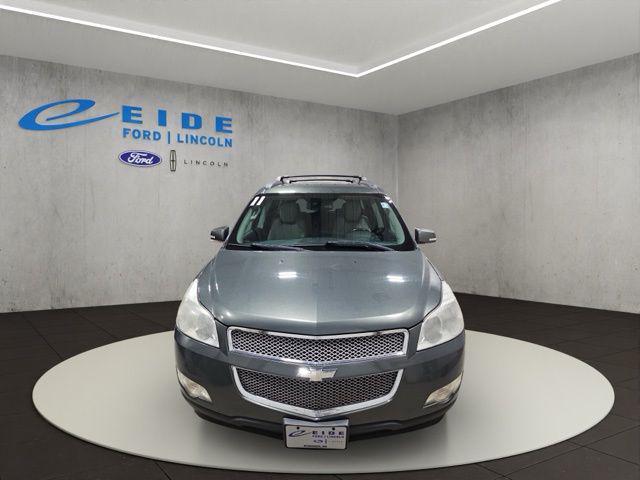 used 2011 Chevrolet Traverse car, priced at $4,000