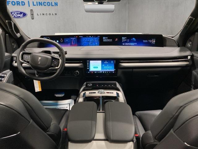 new 2026 Lincoln Navigator car, priced at $111,835