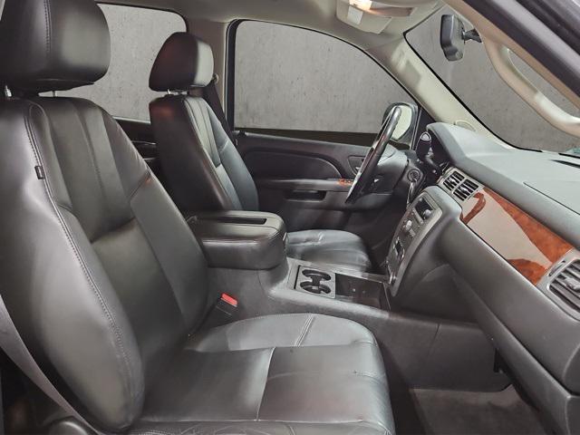 used 2011 GMC Yukon XL car, priced at $9,000