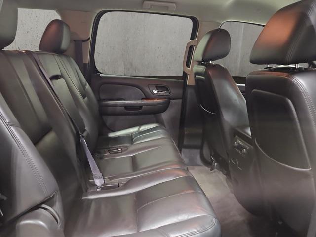 used 2011 GMC Yukon XL car, priced at $9,000