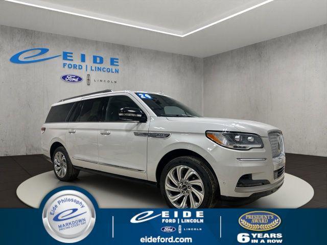 used 2024 Lincoln Navigator car, priced at $67,399