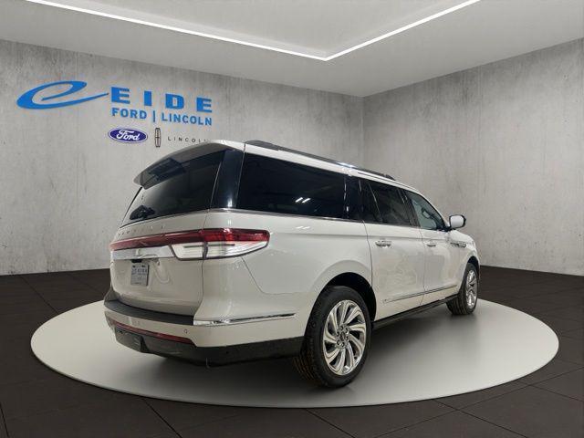 used 2024 Lincoln Navigator car, priced at $67,399